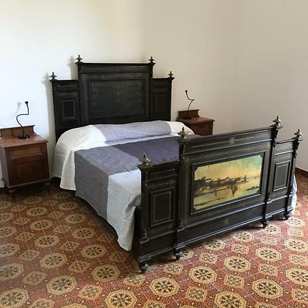Ficarra Casa Vacanze Via Convento酒店 外观 照片